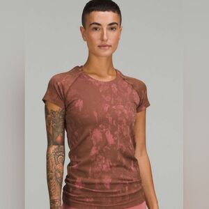 Lululemon swiftly tech short sleeve shadow blossom